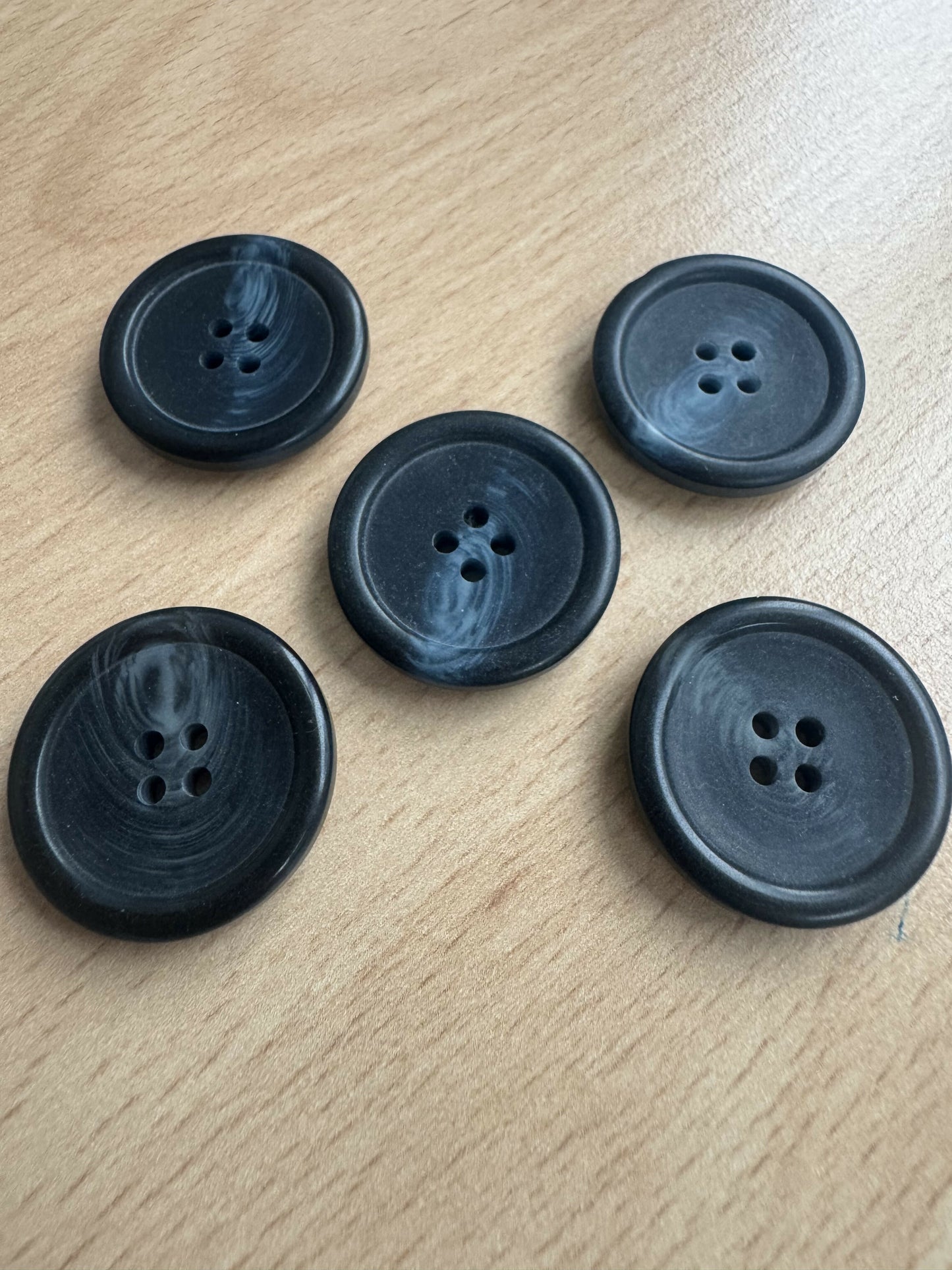 5 Vintage Knöpfe / Retro