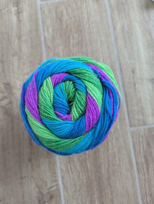 1x Hobbii Candy Cake - Verkäuferin Laura