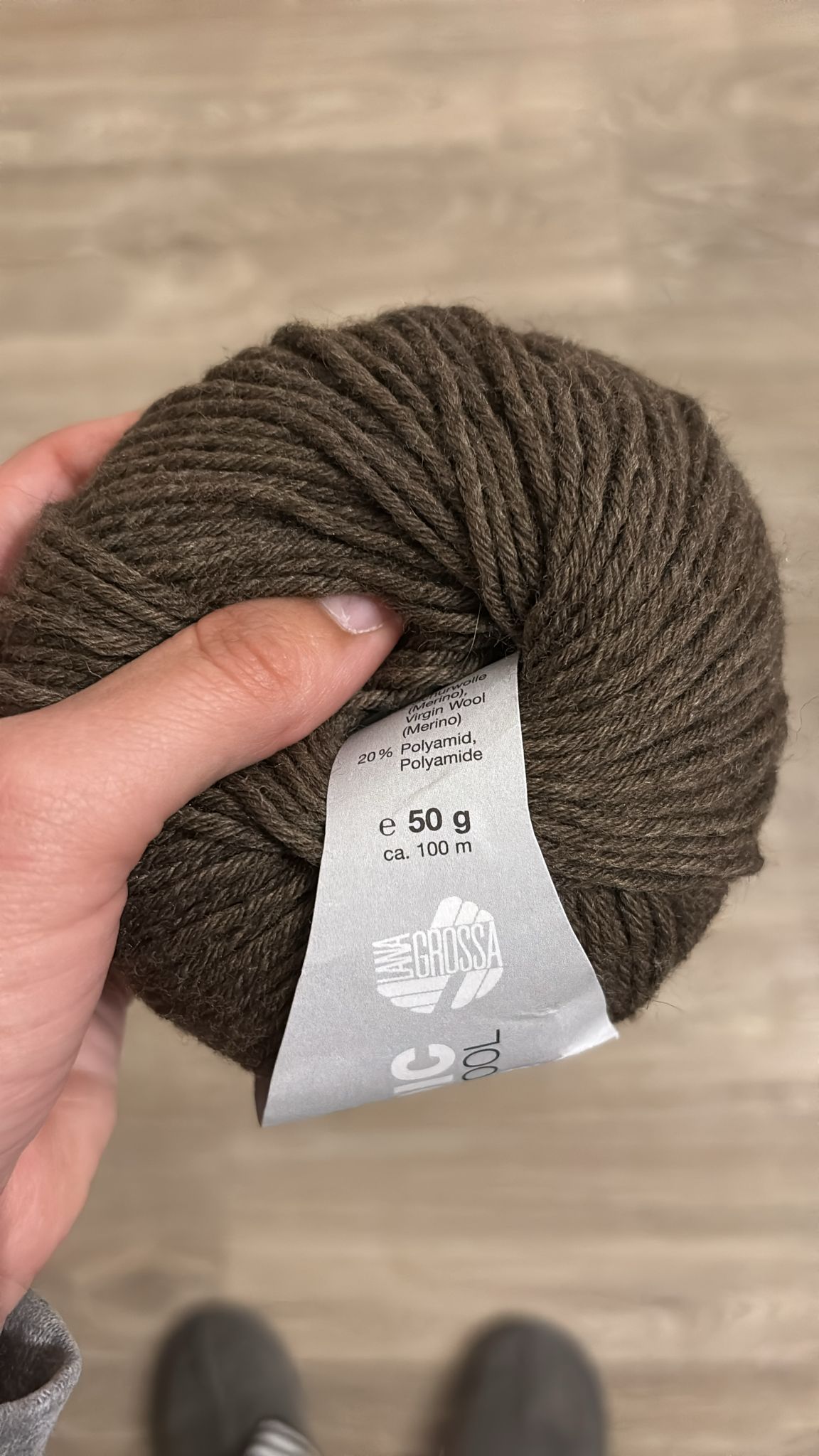 1x Lana Grossa Nordic Merino Wool - Verkäuferin Julia