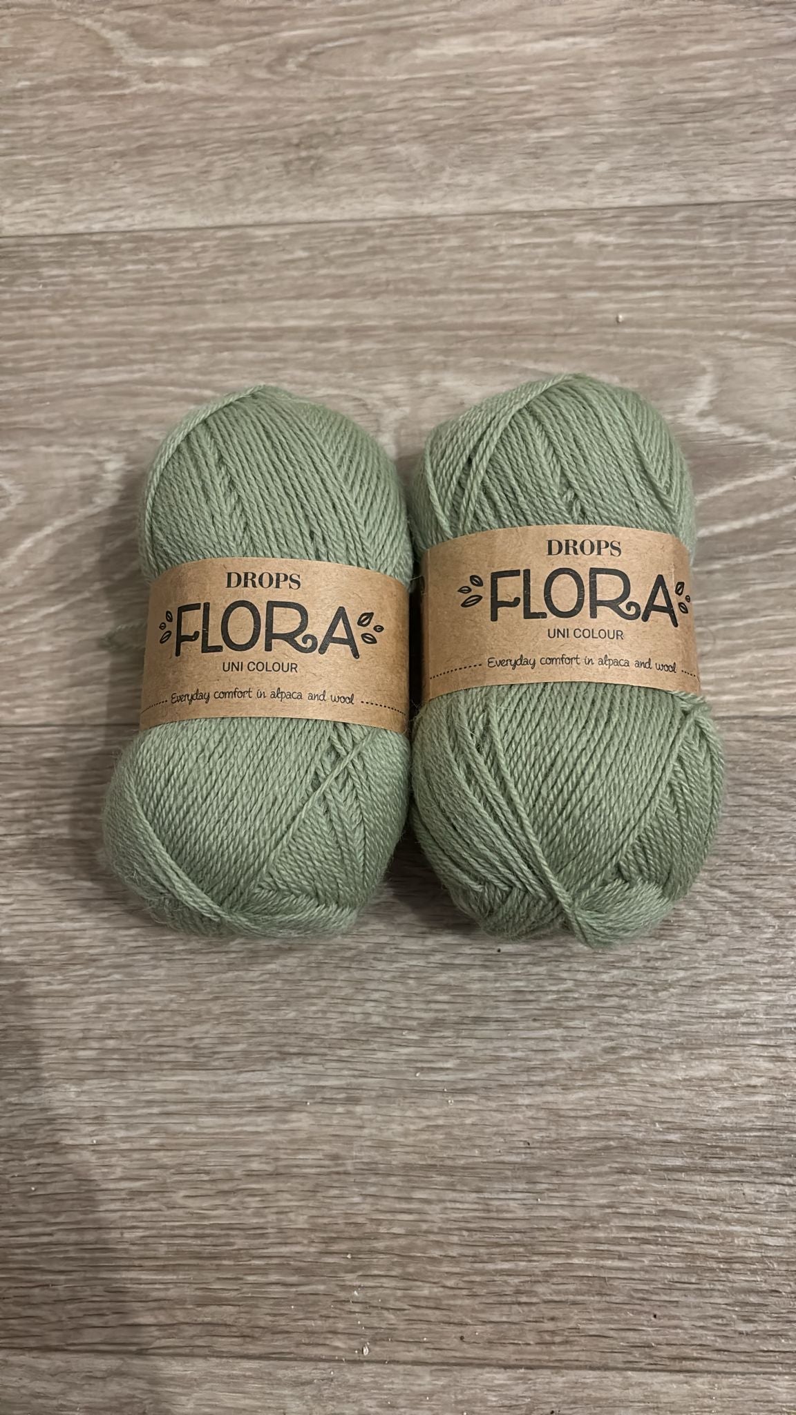 2x Drops Flora - Verkäuferin Julia