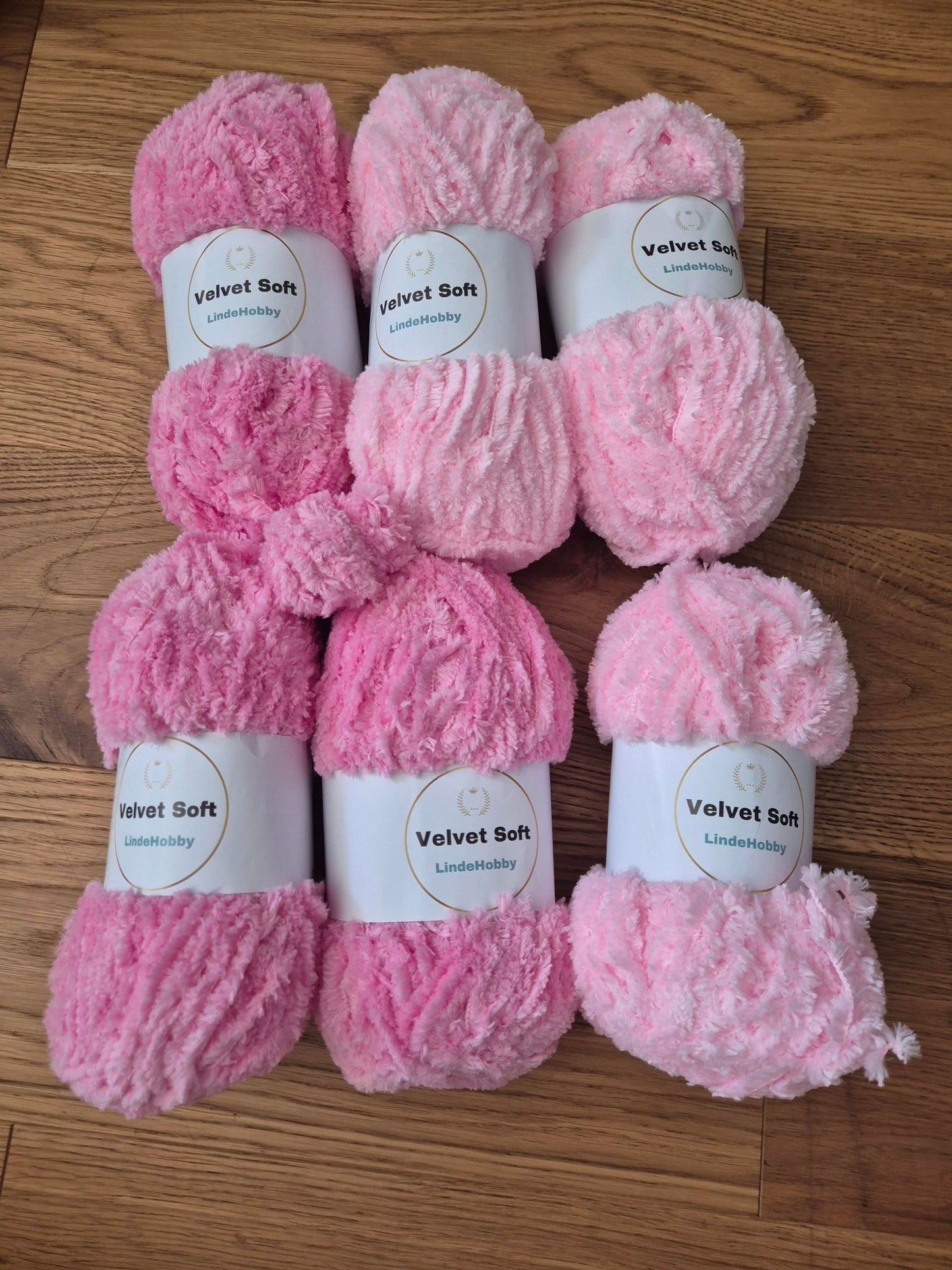 6xLindeHobby Velvet Soft - Verkäuferin Sarah