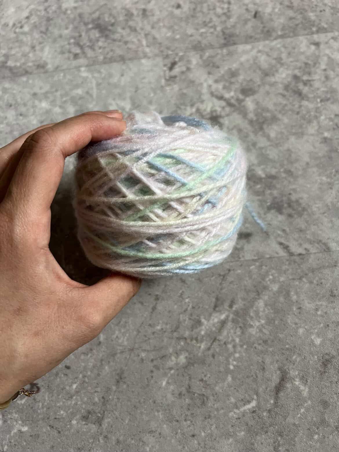 1x Rainbow Garn- Verkäuferin Melina